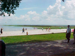 The beutiful lakefront open throughout the year!